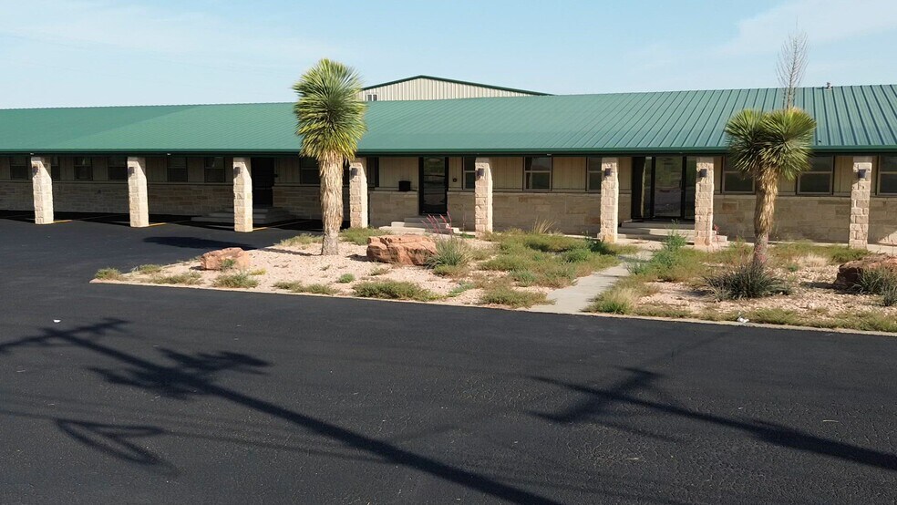 9701 FM 307, Midland, TX à louer - Vidéo sur l’annonce professionnelle – Image 3 sur 50