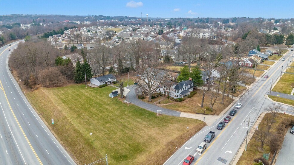 806 Park Ave, Mount Airy, MD à vendre - Aérien – Image 2 sur 45