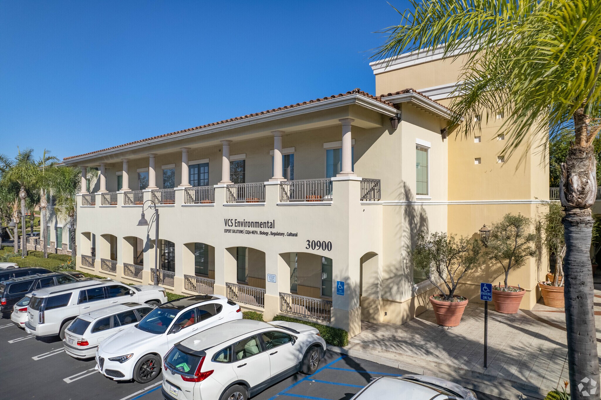30900 Rancho Viejo Rd, San Juan Capistrano, CA à vendre Photo principale– Image 1 sur 18
