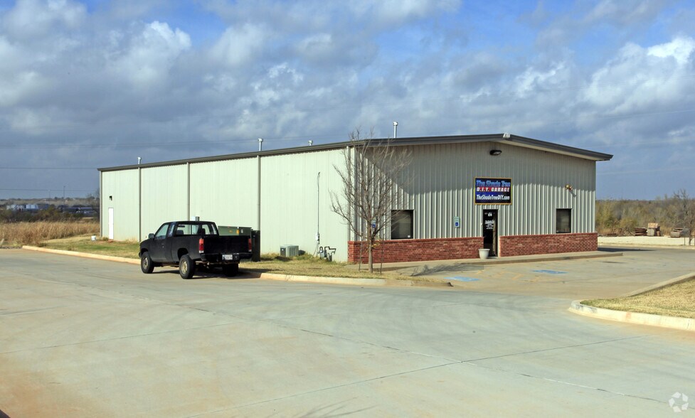 1279 N Air Depot Blvd, Oklahoma City, OK à vendre - Photo principale – Image 1 sur 3