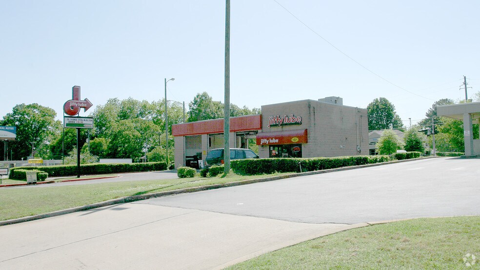 9640 Parkway E, Birmingham, AL à louer - Photo de l’immeuble – Image 2 sur 7