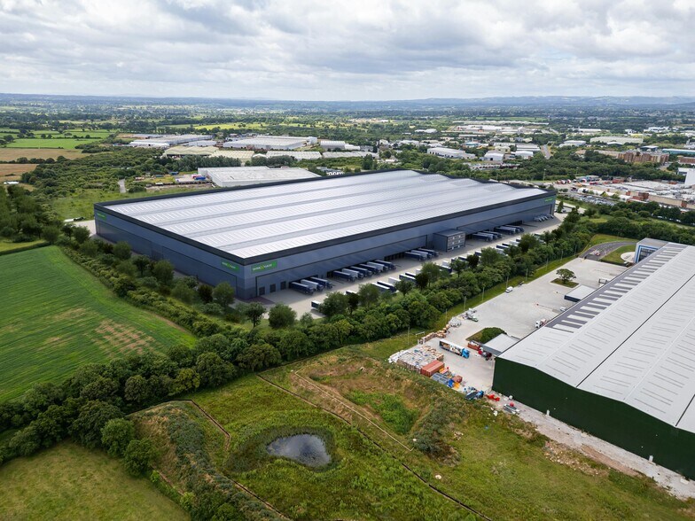 Wrexham Industrial Estate, Wrexham à louer - Photo de l’immeuble – Image 2 sur 5