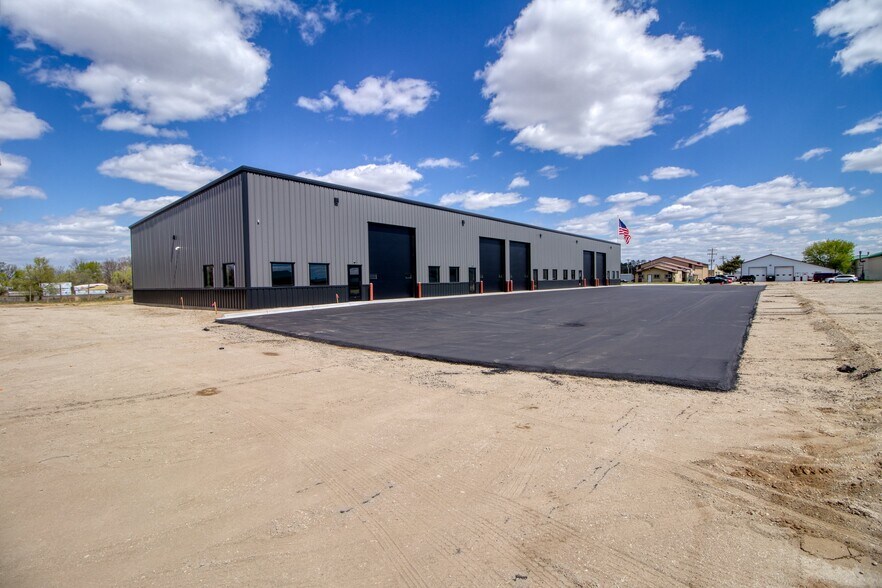 31540 125 1/2 St, Princeton, MN à louer - Photo de l’immeuble – Image 2 sur 16