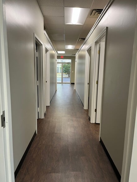 740 E General Stewart Way, Hinesville, GA à louer - Photo intérieure – Image 3 sur 22