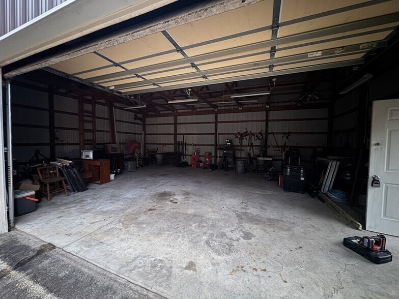 2316 Coles Mill Rd, Franklinville, NJ à louer - Photo de l’immeuble – Image 3 sur 3
