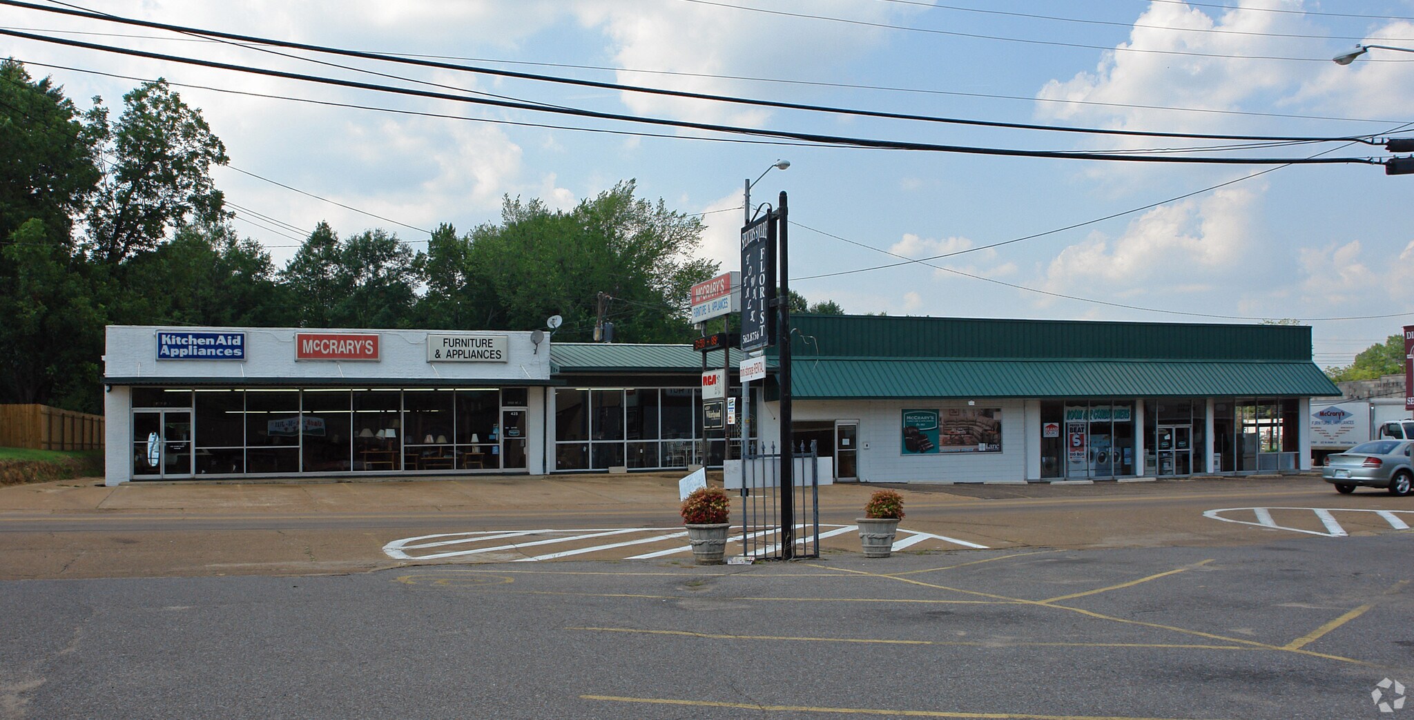 425 W Main St, Senatobia, MS à vendre Photo principale– Image 1 sur 23