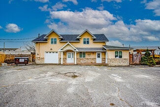 Plus de détails pour 9 Degnon Blvd, Bay Shore, NY - Bureau à vendre