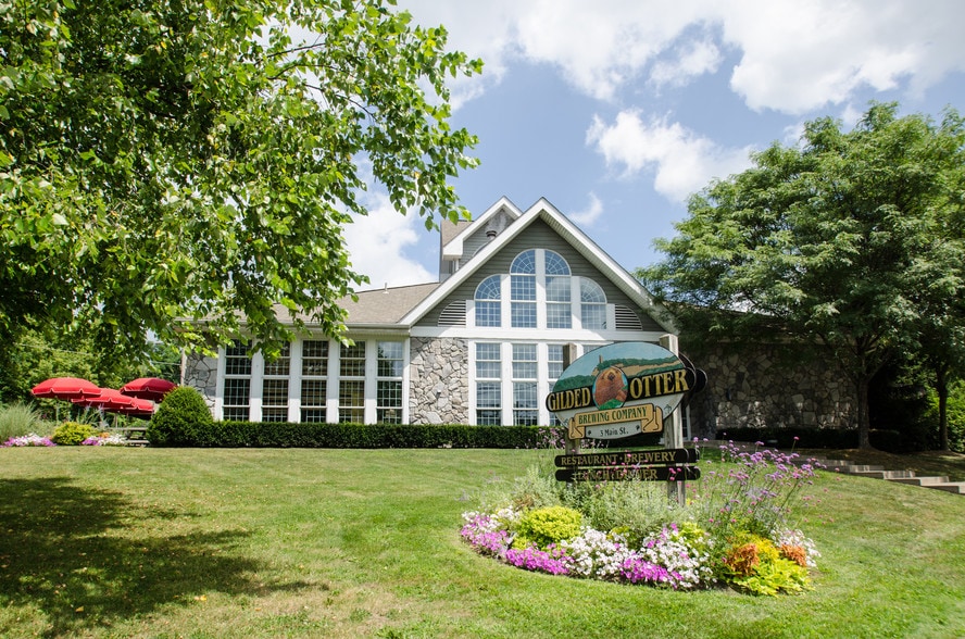 3 Main St, New Paltz NY - Commerce