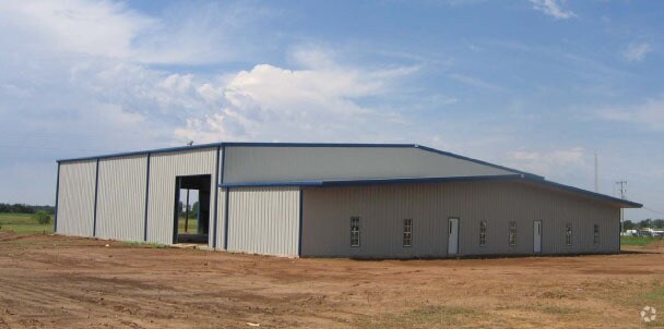 2512 E Hwy 66, El Reno, OK à louer - Photo de l’immeuble – Image 2 sur 8