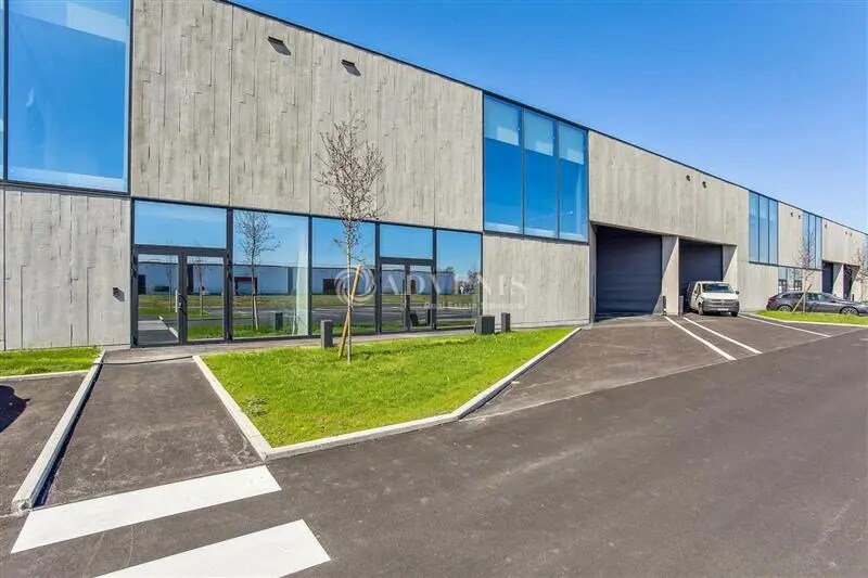 Industriel/Logistique dans Seclin à louer - Photo de l’immeuble – Image 3 sur 9