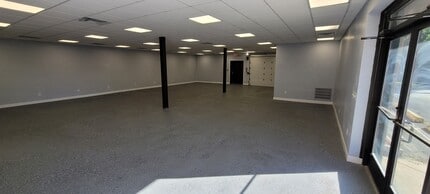 3374 E Atherton Rd, Burton, MI à louer Photo intérieure– Image 2 sur 7