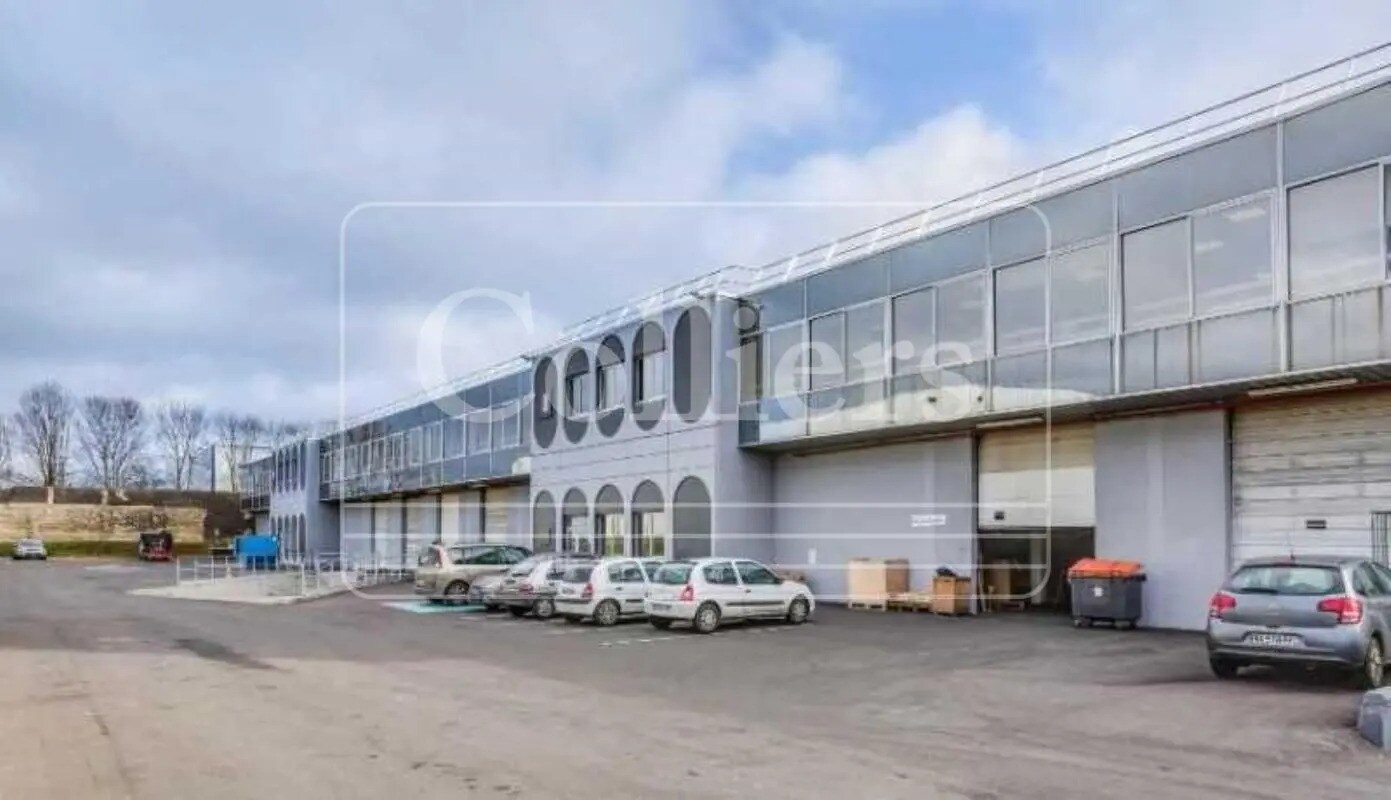 Local d’activités dans Saint-Denis à louer Photo de l’immeuble– Image 1 sur 6