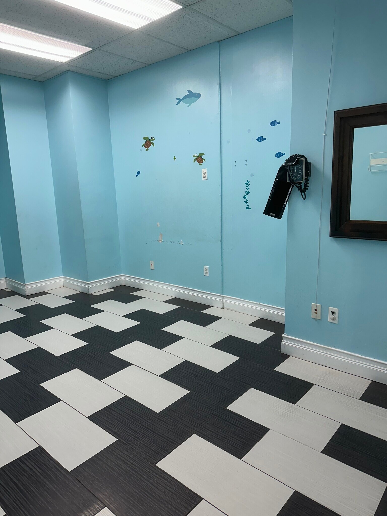 299 Glenwood Ave, Bloomfield, NJ à louer Photo intérieure– Image 1 sur 11