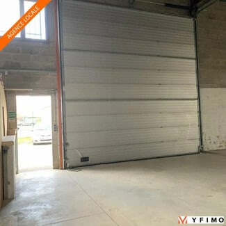 Plus de détails pour Local d'activités à louer