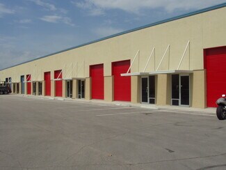 Plus de détails pour 1891-1923 John Henry Jones Blvd, Kissimmee, FL - Industriel/Logistique à louer