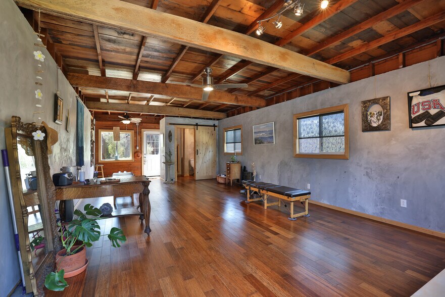 581 Victoria Ct, San Leandro, CA à vendre - Photo de l’immeuble – Image 3 sur 16