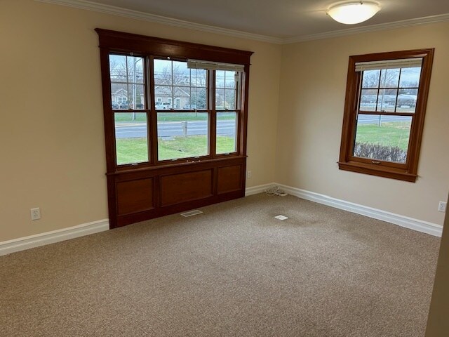 7767 Transit Rd, East Amherst, NY à vendre - Photo intérieure – Image 2 sur 17