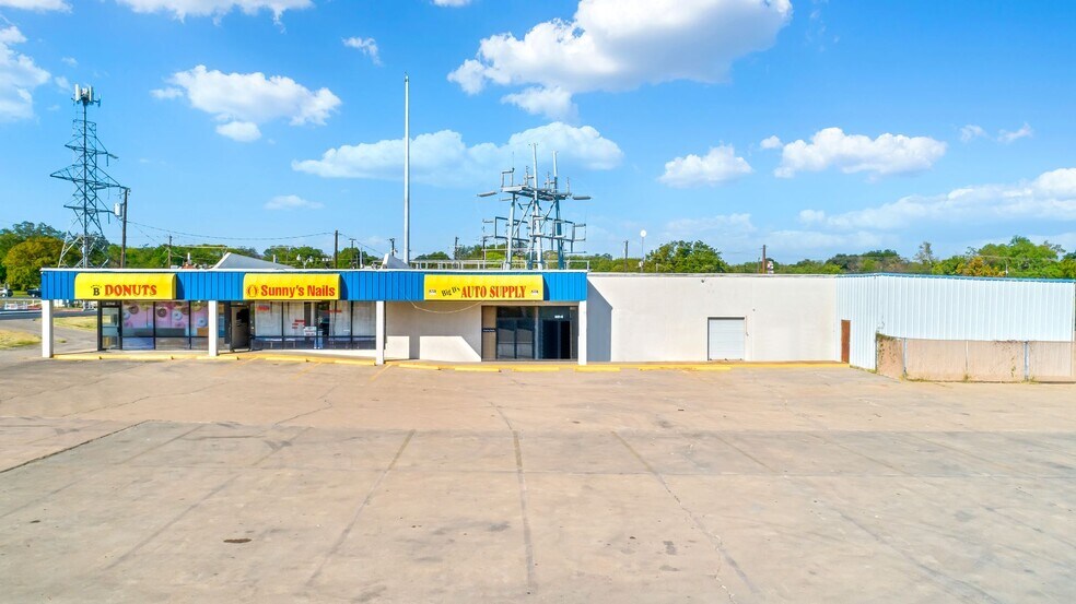 103 Conveyor Dr, Joshua, TX à louer - Photo de l’immeuble – Image 2 sur 11