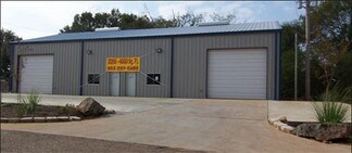 Plus de détails pour 105 Montie St, Longview, TX - Local d'activités à louer