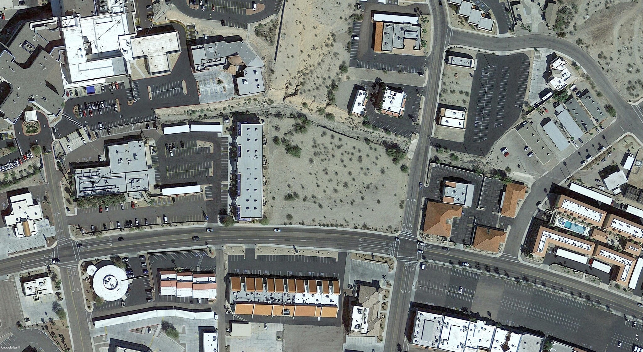 Riviera Drive, Lake Havasu City, AZ à vendre Photo principale– Image 1 sur 9