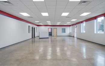 120 Tapley St, Springfield, MA à vendre Photo intérieure– Image 1 sur 3