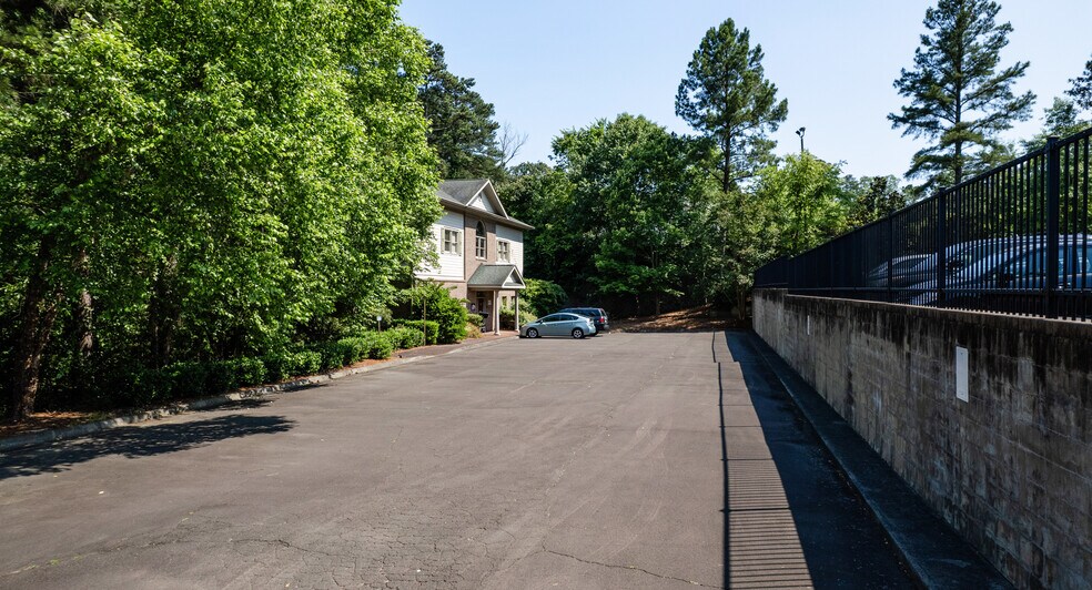 2733 Campus Walk Ave, Durham, NC à vendre - Photo de l’immeuble – Image 3 sur 8