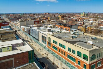 6233-6235 Rue Saint-Hubert, Montréal, QC - Vue aérienne vue de carte