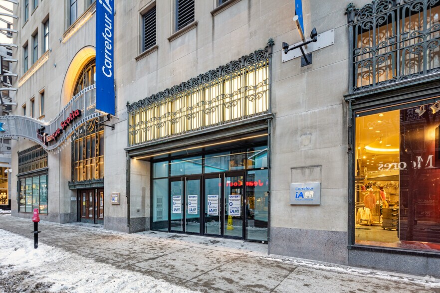 977 Rue Sainte-Catherine O, Montréal, QC à vendre - Photo de l’immeuble – Image 3 sur 4