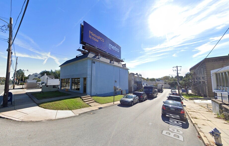 101 E Township Line Rd, Upper Darby, PA à louer - Photo de l’immeuble – Image 2 sur 19