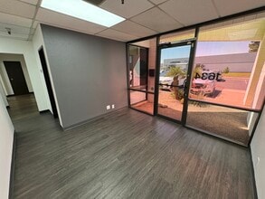 1430-1454 W 12th Pl, Tempe, AZ à louer Photo intérieure– Image 1 sur 11