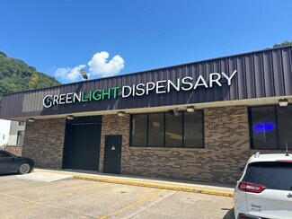 Plus de détails pour 351 Hanging Rock Hwy, Logan, WV - Bureau/Local commercial à louer
