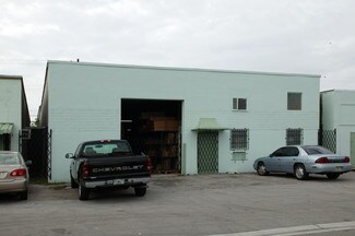 Plus de détails pour 220 W 24th St, Hialeah, FL - Industriel/Logistique à louer