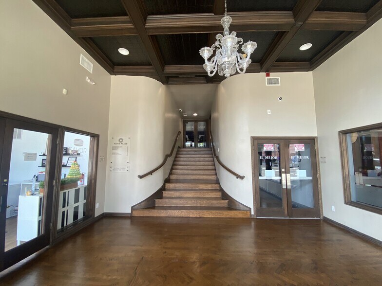 119 W Virginia St, McKinney, TX à louer - Photo intérieure – Image 3 sur 9