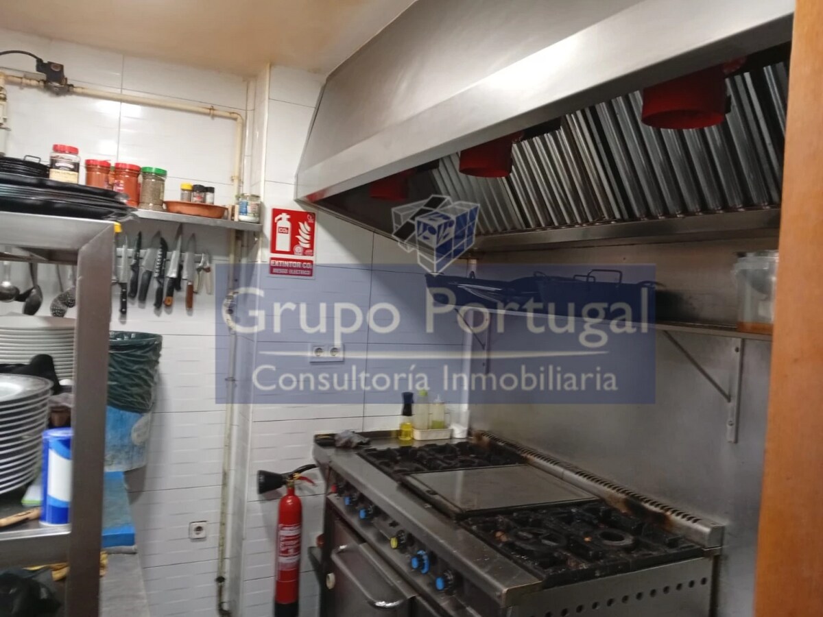 Madrid, MAD 28018 - Lot - - - Photo intérieure - Image 2 of 2