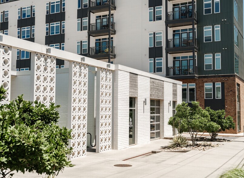 2400-2406 Dunavant St, Charlotte, NC à louer - Photo de l’immeuble – Image 3 sur 15