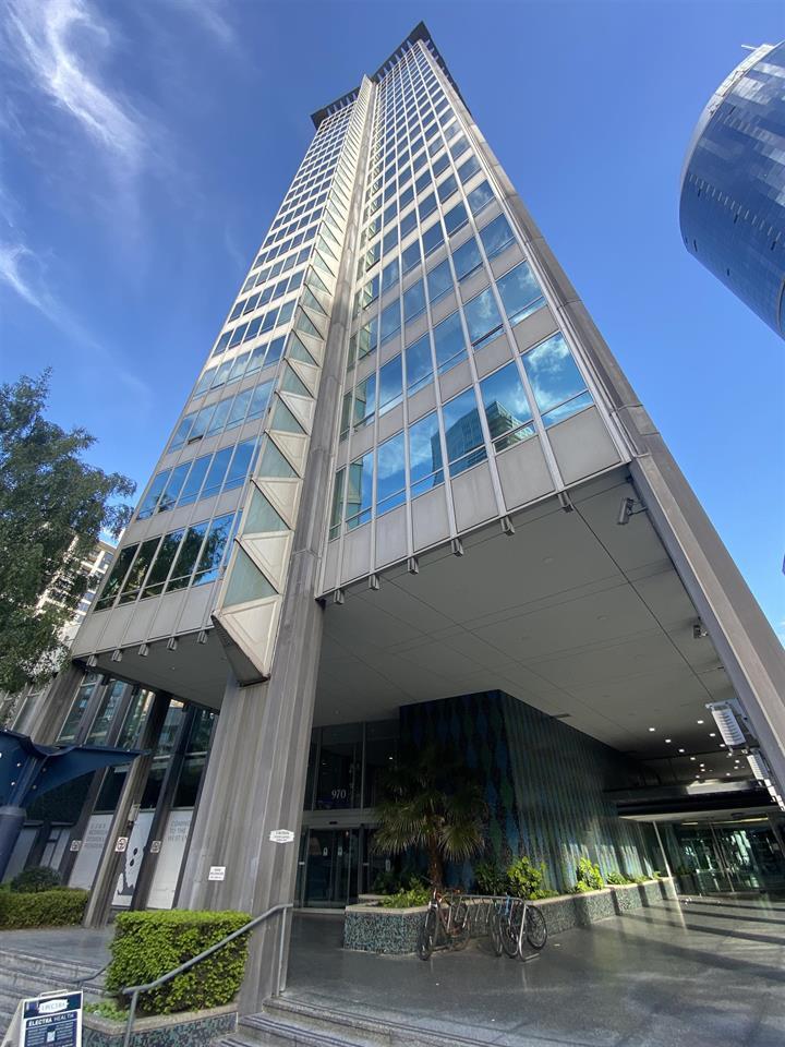 970 Burrard St, Vancouver, BC à louer Photo de l’immeuble– Image 1 sur 14