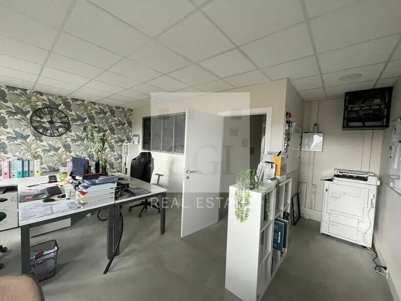 Local d'activités dans Rives à vendre - Photo intérieure – Image 3 sur 4