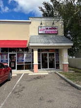7945 103rd St, Jacksonville, FL à louer Photo intérieure– Image 2 sur 4