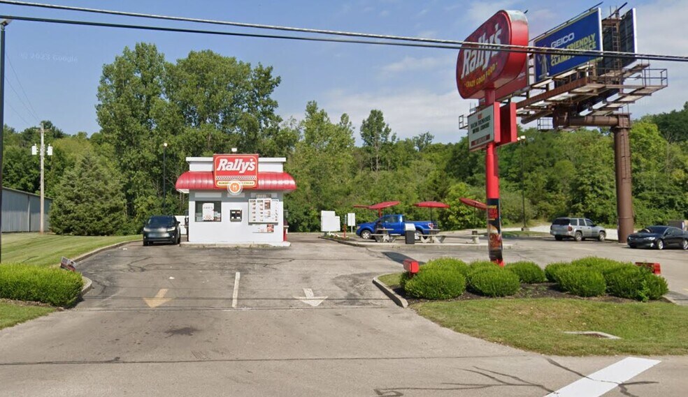 1099 Upper Valley Pike, Springfield, OH à louer - Photo de l’immeuble – Image 2 sur 5