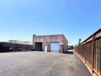 Plus de détails pour 3113 Middlefield Rd, Redwood City, CA - Bureau/Local commercial, Local d'activités à louer