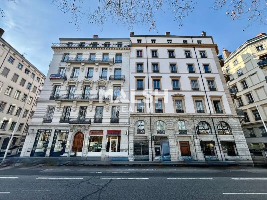 Bureau dans Lyon à louer Photo de l’immeuble– Image 1 sur 11