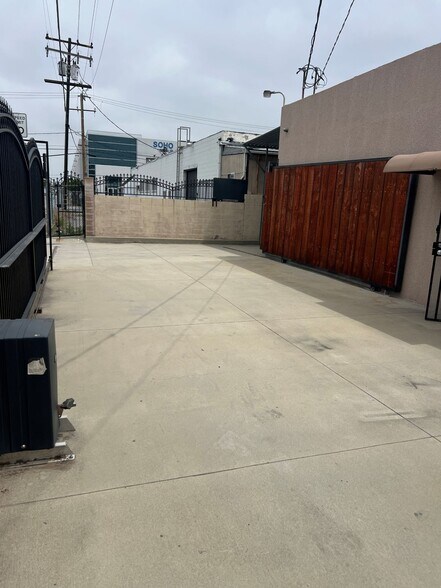 15044 Proctor Ave, City of Industry, CA à vendre - Photo de l’immeuble – Image 2 sur 11