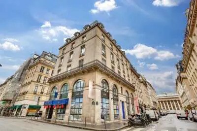 12 Rue De La Bourse, Paris à louer - Photo de l’immeuble – Image 1 sur 9