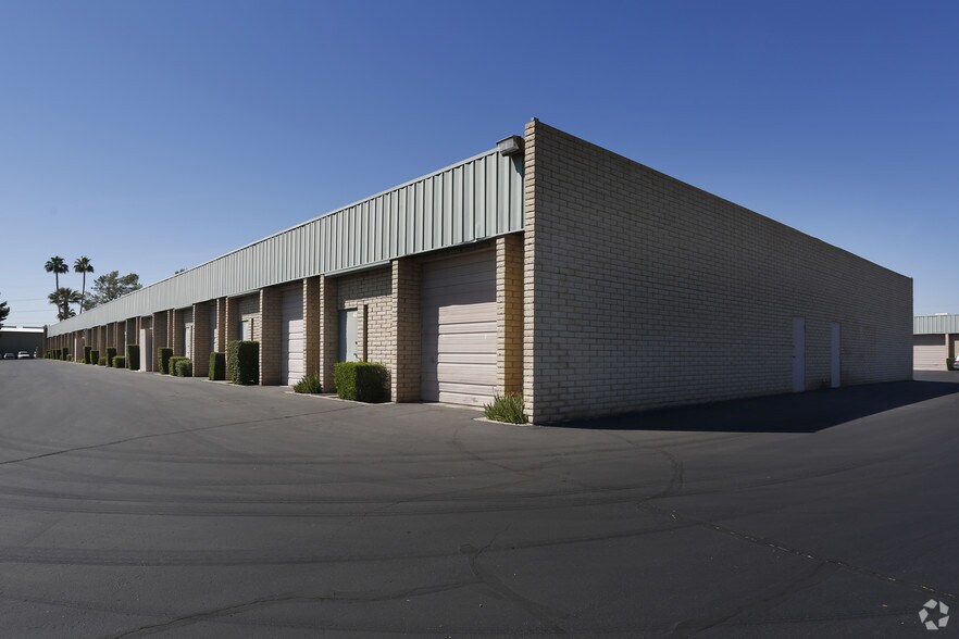 2420 W 1st St, Tempe, AZ à louer - Photo de l’immeuble – Image 3 sur 5