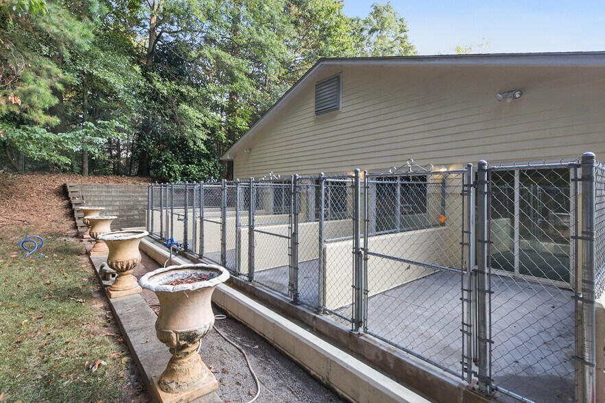 22 Jefferson Pl, Newnan, GA à vendre - Photo de l’immeuble – Image 2 sur 17
