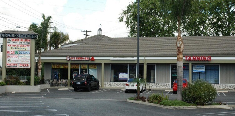 3960-3962 N Studebaker Rd, Long Beach, CA à louer Photo principale– Image 1 sur 4