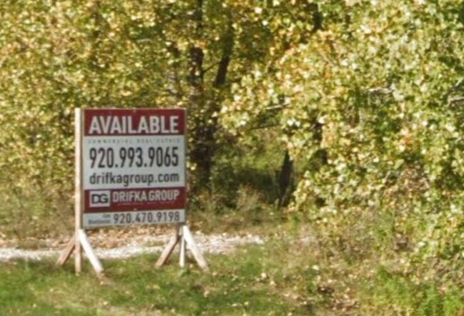 N Rolling Meadows Dr, Fond Du Lac, WI à vendre - Photo de l’immeuble – Image 2 sur 3