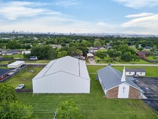 Plus de détails pour 11141 N Avenue L, La Porte, TX - Spécialisé à vendre