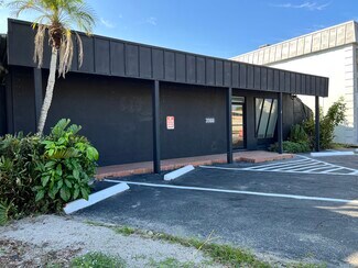 Plus de détails pour 3366 Cleveland Ave, Fort Myers, FL - Local commercial à vendre