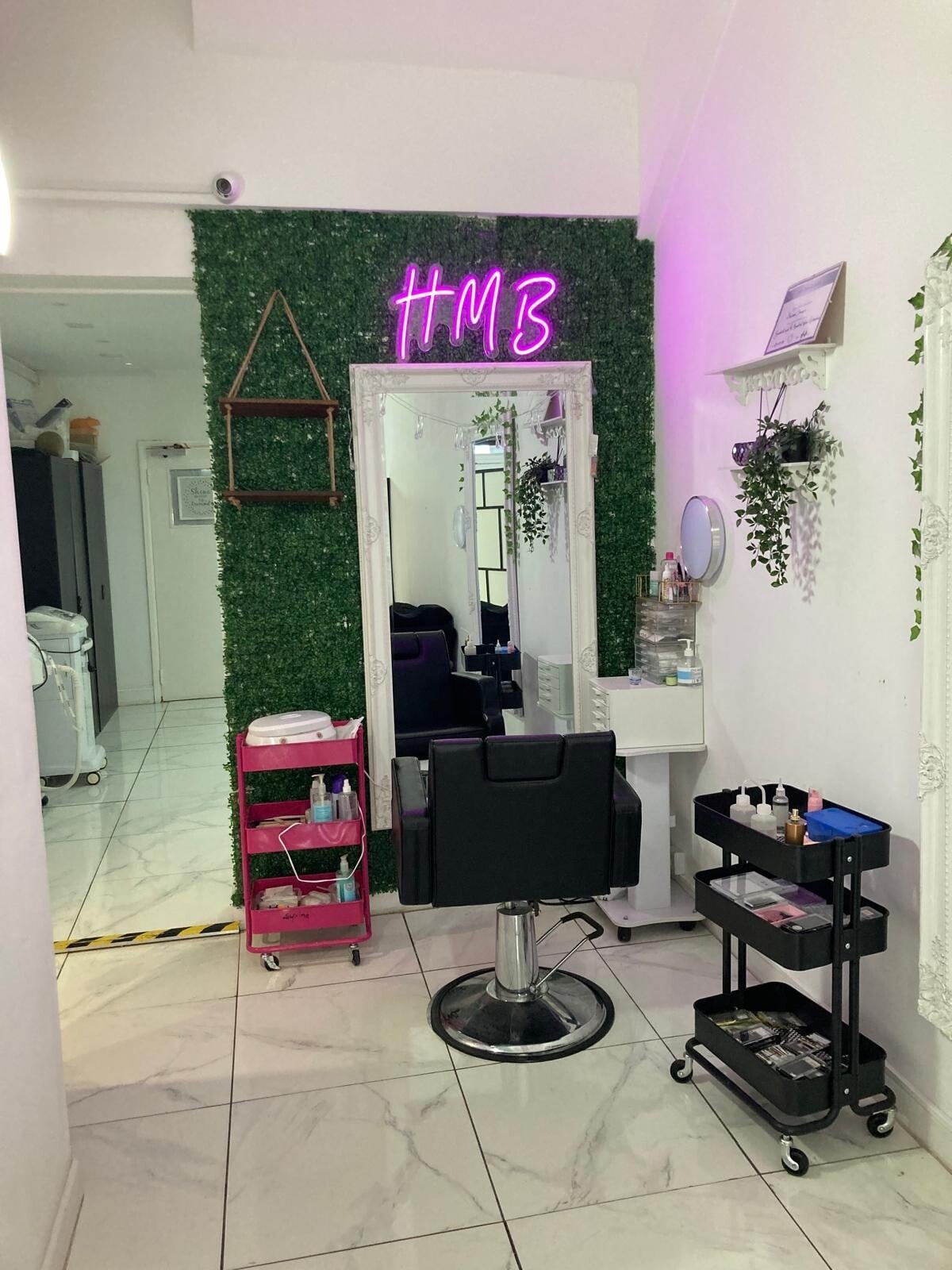 12 Station Rd, Londres à louer Photo intérieure– Image 1 sur 7